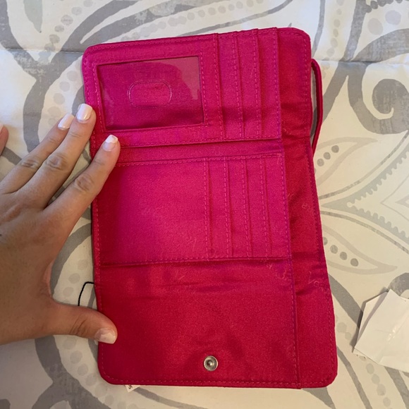 NEW Pink Quilted Vera Bradley Wristlet Fits iPhone 6 or can be used as wristlet! - Picture 7 of 8